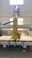Scie à pont 4 axes ZEUS 4+2 CNC pour la découpe de pierre, machine de façonnage et de perçage de marbre, granit et carrelage, avec moteur, boîte de vitesses et pompe personnalisables