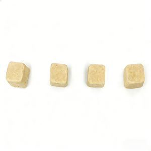 Grossiste en friandises pour animaux de compagnie OEM - Blocs d'eau concentrée de bouillon de poulet lyophilisé, qui peuvent fournir de l'hydratation aux chats et aux chiens. - Product Image 6