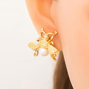 <b>Stud</b> Earrings Bee Pearl 18K Gold Plated <b>Titanium</b> Steel Insect Shape Fashion Jewelry EH11684 - Product Image 3