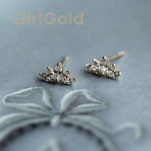 Vente en gros GOL Dtutu Boucles d'oreilles en cristal en or 9 carats Style minimal Cinq feuilles Fleurs à quatre feuilles Trendy Grenat Bridal Shower Gem - Product Image 4