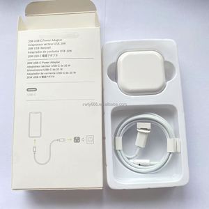 <span class=keywords><strong>Chargeur</strong></span> Mural Portable à Charge Rapide PD 20W USB-C Type-C en Gros pour <span class=keywords><strong>iPhone</strong></span> 16 15 14 13 12 <span class=keywords><strong>11</strong></span> <span class=keywords><strong>Pro</strong></span> Max avec Câble (Prises US EU UK) - Product Image 1