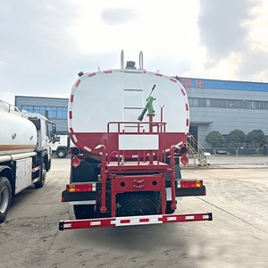 รถบรรทุกน้ำ Dongfeng 8X4 25000 ลิตร ลดราคาพิเศษ สำหรับงานบำรุงรักษาทางหลวง ควบคุมฝุ่นละออง และงานเหมือง - Product Image 6