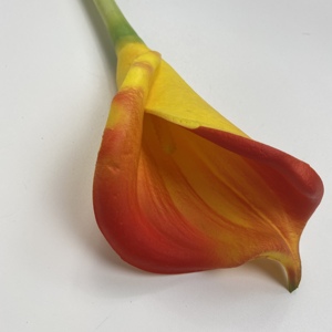 JH Factory Skillful Manufacture Big PU Calla <strong>Lily</strong> Bouquet Silk Calla <strong>Lily</strong> <strong>Flowers</strong> for Christmas Graduation Valentine's Day - Product Image 6