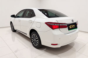 टोयोटा कोरोला 1.2 टी S-CVT, टर्बो इंजन, सीटी ट्रांसमिशन, गैसोलीन, फ्रंट-व्हील ड्राइव, सेडान, कम माइलेज - Product Image 3