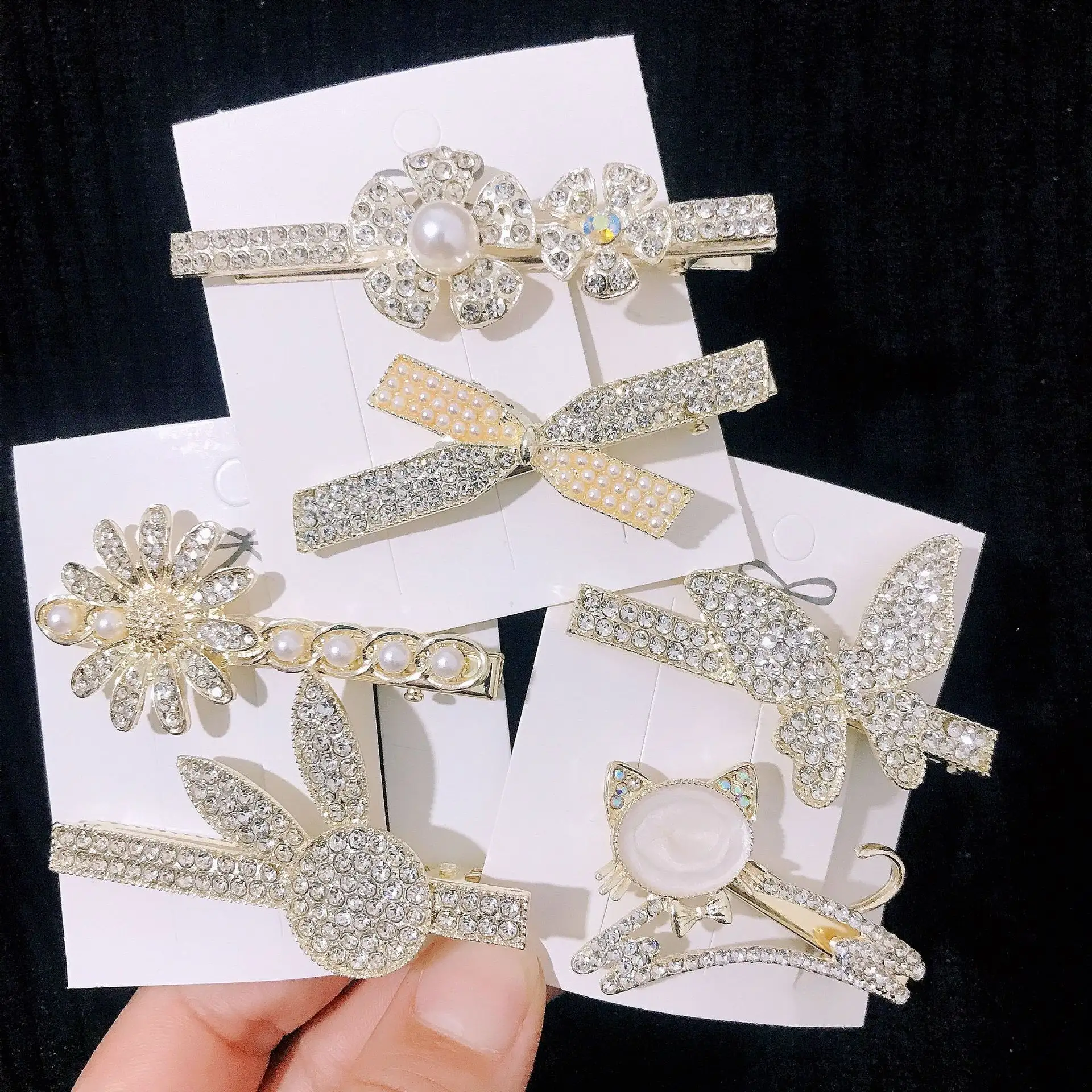 Hair Accessories Shiny Bling Children Gift Hairpins 2023 Gold Rhinestone Cat Cute Rabbit Elegant Star Hairclip Lot for Kids CT