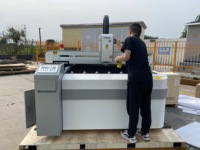 Machine de découpe laser à fibre métallique CNC LF1325 à bas prix de Chine Gweike