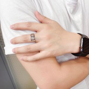 แบรนด์เครื่องประดับหรู Xinfly แหวนเพชรทรงบริลเลียนต์ 0.3 กะรัต ทองคำขาว 18k ออกแบบตามสั่ง ได้รับการรับรองจาก GIA สำหรับผู้ชาย - Product Image 3