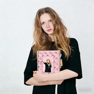 Cadre photo en acrylique avec rose éternelle, boîte à fleurs de luxe, cadeaux pour la fête <span class=keywords><strong>des</strong></span> mères, la Saint-Valentin, l'anniversaire, décoration de la maison - Product Image 5
