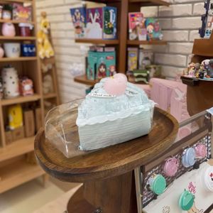 ของเล่นบีบเค้กเนื้อนุ่มพิเศษ ฟื้นตัวช้า ดีไซน์น่ารักสมจริง - ของเล่นบีบคลายเครียดปลอดสารพิษสำหรับผู้ใหญ่ - Product Image 3