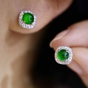 Boucles d'oreilles rondes vertes pour femmes, design encadré, élégantes, classiques, accessoires d'oreille pour un usage quotidien - Product Image 4
