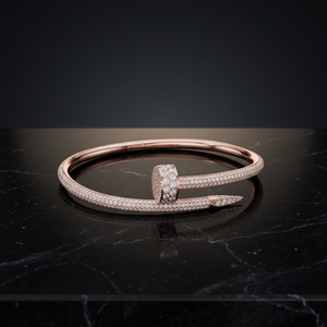 Pulsera Abierta Aurum Diam de Plata Bañada en Oro de 14K con Colgante de Nombre, Micro Pavé de Moissanita, Certificado EGI, Forma de Corona, Estilo Hiphop - Product Image 1