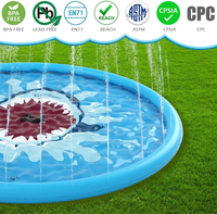 Jouet de piscine gonflable en forme de requin avec arroseur, adapté aux enfants, parc aquatique d'été en plein air, tapis de jeu