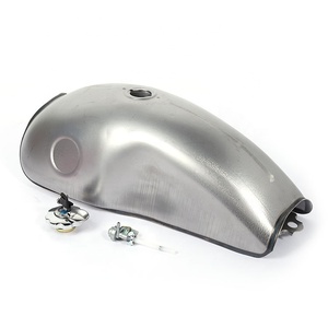 Serbatoio Universale da 10L per Moto Cafe Racer Serbatoio Benzina Vintage Retrò per Moto Adatto a <span class=keywords><strong>750</strong></span> - Product Image 1