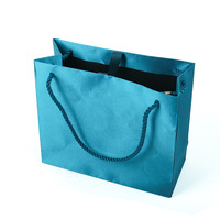 Sac en papier gris portable avec cordon de serrage, minimaliste, impression personnalisée en bronzage, sac d'emballage pour cosmétiques, vêtements, shopping