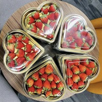 Boîte d'emballage de fruits en forme de cœur dorée de qualité supérieure, conteneur en plastique transparent avec couvercle pour cerises, fraises et fruits coupés
