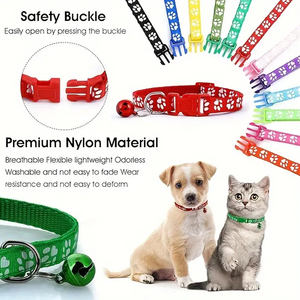Collar Ajustable de Nailon para Perro con Hebilla de Liberación Rápida, Diseño Duradero con Estampado de Patas, Campana y Sistema de Seguridad para Mascotas - Product Image 3