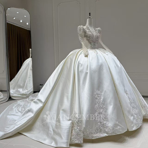 Vestido de Novia Elegante Xx109 Color Marfil con Escote Pronunciado, Adornado con Cristales, de Satén, con Apliques de Encaje y Cola, para Bodas Formales Jancember - Product Image 4
