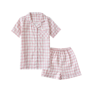 Ensemble de nuit en coton respirant pour femme : short boutonné et haut décontracté 100 % coton – Confort optimal de la nuit au matin - Product Image 1