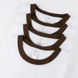 Logotipo personalizado 250g DGT Serigrafía Suave Manga corta Cuello Contraste Color Camisetas de gran tamaño para hombres - Product Image 1