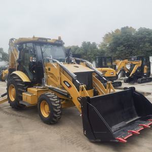 Chargeuse-pelleteuse d'occasion CAT 428F de haut niveau, poids en charge utile de 28 tonnes, puissance de 68,5 kW, livraison rapide - Product Image 1