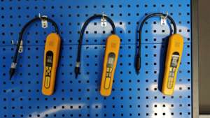 <span class=keywords><strong>Detector</strong></span> aquecido elétrico do vazamento do líquido refrigerante do diodo RLD para o uso doméstico do refrigerador do carro da ATAC material plástico durável para o uso do carro - Product Image 2