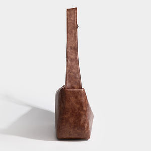 <span class=keywords><strong>Borsa</strong></span> a <span class=keywords><strong>tracolla</strong></span> da donna all'ingrosso di grande capacità da donna <span class=keywords><strong>borsa</strong></span> a <span class=keywords><strong>tracolla</strong></span> in <span class=keywords><strong>morbida</strong></span> <span class=keywords><strong>pelle</strong></span> marrone retrò - Product Image 4
