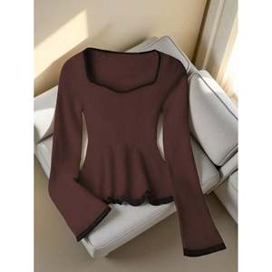 Pull en tricot à manches longues pour femme, col carré noir, bordure contrastée, pour l'automne - Product Image 4