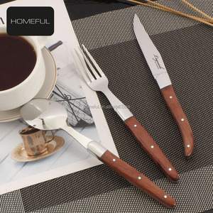 Ensemble de couverts en acier inoxydable personnalisé, 3 pièces, <span class=keywords><strong>fourchette</strong></span>, cuillère, <span class=keywords><strong>couteau</strong></span> à steak <span class=keywords><strong>Laguiole</strong></span>, manche en bois de rose, ensemble cadeau de luxe - Product Image 2