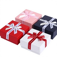 Boîte d'emballage de bijoux en carton écologique, boîte cadeau de luxe avec nœud, boîte d'emballage de bijoux de style Ins avec ruban
