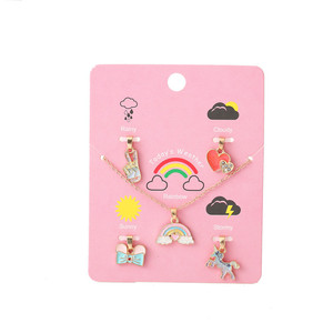 Gioielli in lega per bambini collana di carte per bambina carina farfalla 4 ciondoli fai da te Set di gioielli - Product Image 2