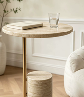 Moderner Luxus-Beistelltisch mit Beweglicher Runder Travertin-Marmorplatte und Goldenem Metallgestell für das Wohnzimmer