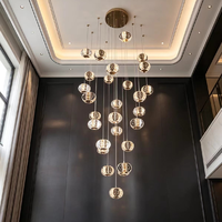 Lustre linéaire moderne de luxe à plusieurs têtes en cristal, source de lumière LED blanc/or pour salon, salle à manger, escalier, décoration intérieure