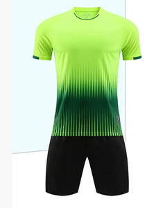 Conjunto de Uniforme de Fútbol para Hombre Adulto, Camiseta de Manga Corta con Cuello Alto, Color Liso, 100% Poliéster, Impresión por Transferencia de Calor - Product Image 2