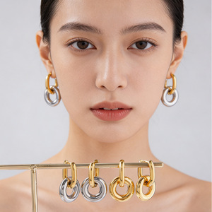 Boucles d'oreilles géométriques Huggie, couleur or et argent, en alliage de zinc, bijoux tendance pour femmes - Product Image 3