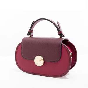 Bolso Tote/Bolso de Hombro de PU de Lujo para Mujer, Nuevo Estilo Moderno con Cierre de Cremallera, Portátil, para Verano/Invierno, Venta al por Mayor - Product Image 5