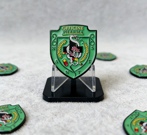 Insignias de Escudo Miniatura Personalizadas de Calidad de Fábrica, Esmalte Suave y Duro, Chapado en Níquel Negro - Product Image 4
