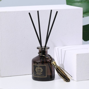 Difusor de Aroma de Lujo para el Hogar, Ambientador sin Fuego con Aceites Esenciales, Set de Difusores de Varillas para Uso Doméstico - Product Image 5