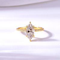 Meilleure vente S925 Silver Horse Eye-Shaped Mozambique Ring Simple Classic Design Independent Station Moissanite Ring