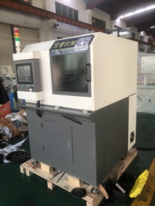 Machine d'affûtage automatique CNC-500 de haute précision pour lames de scie circulaire, affûteuse industrielle pour lames de scie à pointe en carbure - Product Image 3