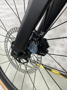Bicicleta <span class=keywords><strong>de</strong></span> Carretera GRAVEL-V3 <span class=keywords><strong>de</strong></span> 24 Velocidades con Frenos <span class=keywords><strong>de</strong></span> Disco <span class=keywords><strong>de</strong></span> Fibra <span class=keywords><strong>de</strong></span> Carbono, Cambio Inalámbrico y Cableado Interno para Ciclismo Todoterreno - Product Image 5