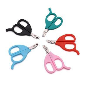 Fabrication <span class=keywords><strong>pas</strong></span> <span class=keywords><strong>cher</strong></span> prix chien chat coupe-ongles petits <span class=keywords><strong>animaux</strong></span> ciseaux outil de nettoyage de beauté trou rond coupe-ongles pour <span class=keywords><strong>animaux</strong></span> de compagnie - Product Image 1