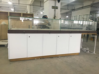 Vitrine de présentation haut de gamme en verre pour bijoux en or et argent, avec éclairage LED, pour comptoir de kiosque et design intérieur de magasin