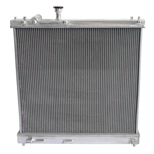 หม้อน้ำรถยนต์ดัดแปลงเหมาะสำหรับรถยนต์ที่มีการ214607S000 214609FD0B 214609FD0A 214609FD1B <span class=keywords><strong>Nissan</strong></span> Armada Titan Titan 2004-2015 - Product Image 2