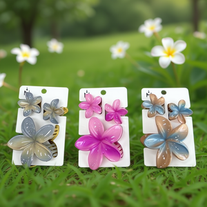 Set di Tre Mollette per Capelli Angelina Frangipani 10 Cm, Accessori Floreali di Alta Qualità in Plastica per Uso Quotidiano Femminile - Product Image 2