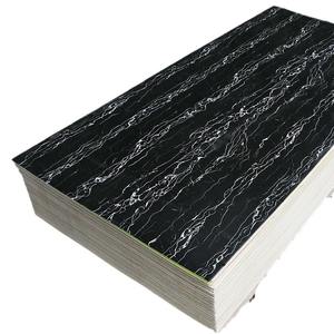 Feuille moderne de <span class=keywords><strong>mur</strong></span> de PVC enduit UV marbre imperméable pour décoration de plafond de murs de bureau projets de modèles 3D pour l'extérieur de chambre à coucher - Product Image 2