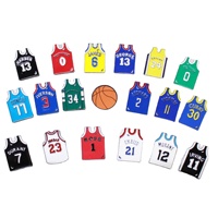 Broche en émail souple motif maillot de baseball, badge métallique décoratif pour vêtements d'étudiant et sac à dos de couple
