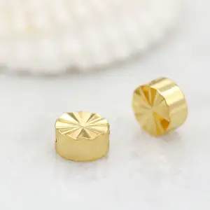 独特设计圆形14k镀金的两个小孔铜间隔散珠