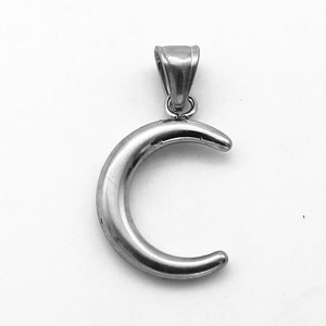 Yunnique – collier avec pendentif lune en acier inoxydable, bijoux unisexes à la mode, couleur argent, chaîne 316L, breloque pour un usage quotidien - Product Image 3