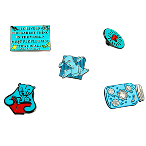 Pins Metálicos Personalizados con Diseño Profesional, Logotipo de Anime, Lindos Pins de Esmalte 3D con Diseño de Anime - Product Image 2