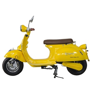 Scooter Eléctrico RACCEWAY E-RETRO Amarillo Brillante, Motor de 2000W/1000W, Alcance de 80 km por Carga, Batería Extraíble de 60V, 45 km/h, 150 kg, Amarillo Brillante - Product Image 3